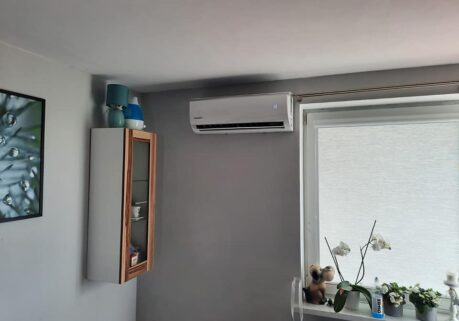 klimatyzator w pokoju